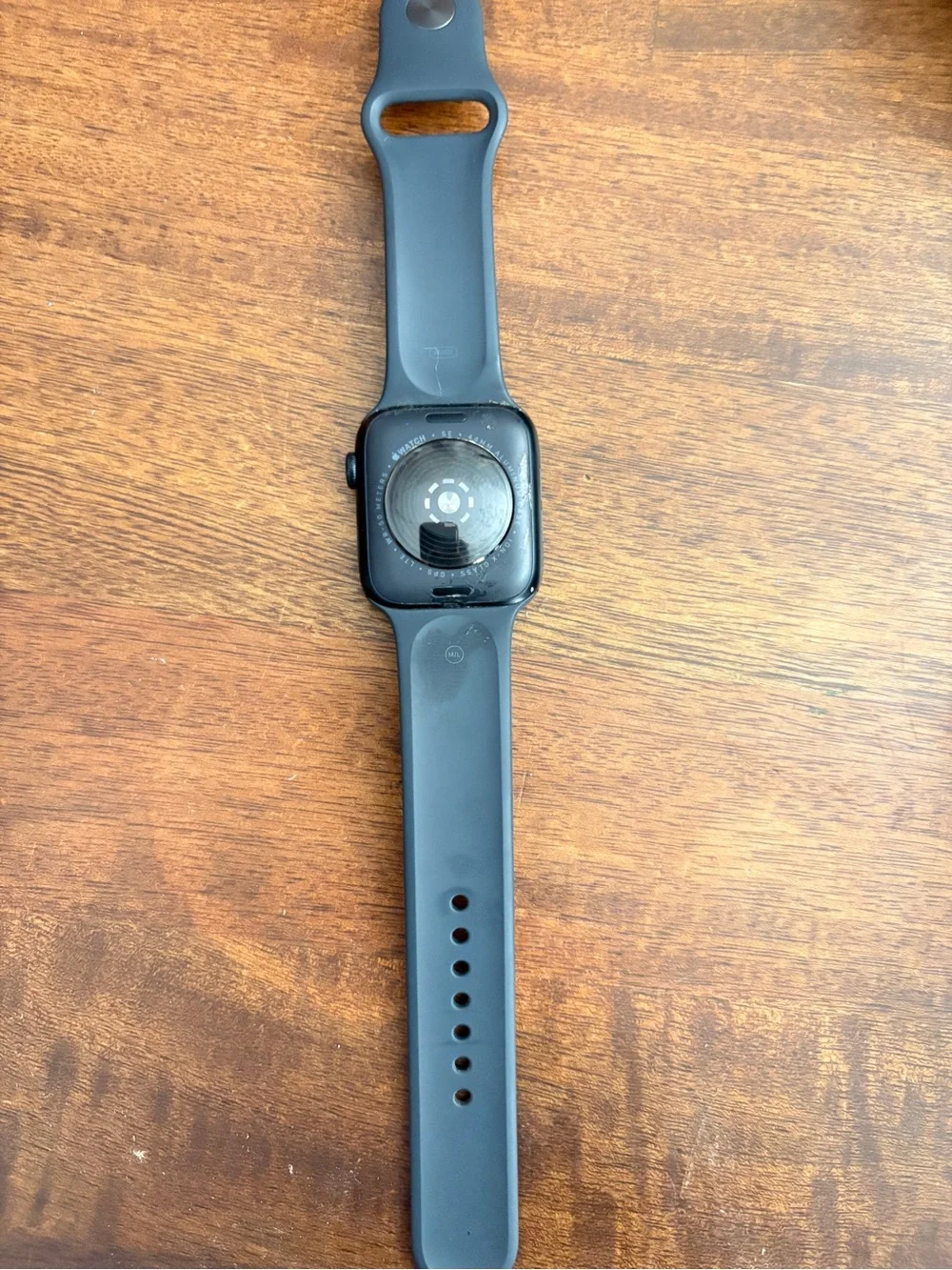 Apple Watch SE 2nd Gen in Black with Magnetic Charger